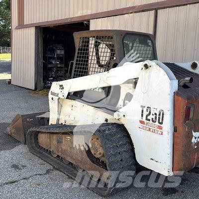 Bobcat T250 Chargeuse compacte