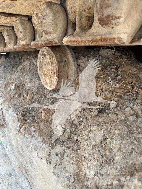 CAT 330D Pelle sur chenilles
