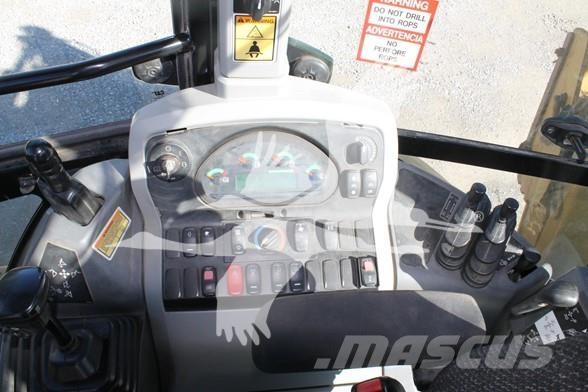 CAT 420F2 Tractopelle