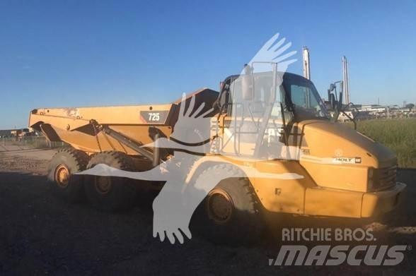 CAT 725 Tombereau articulé