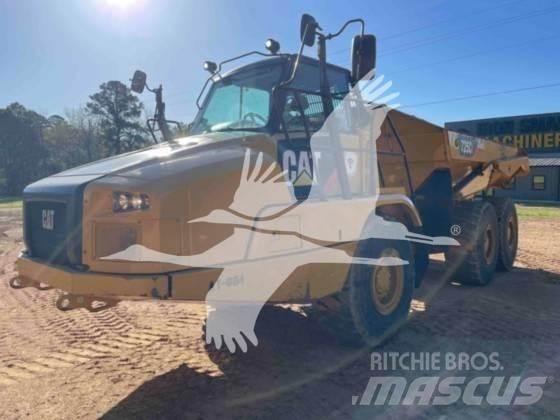 CAT 725C2 Tombereau articulé