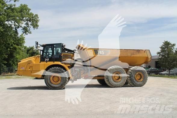 CAT 745 Tombereau articulé