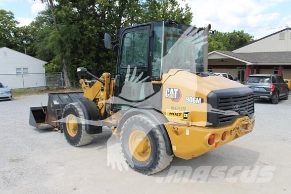 CAT 906M Chargeuse sur pneus