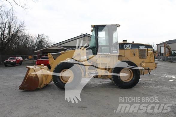 CAT 928G Chargeuse sur pneus