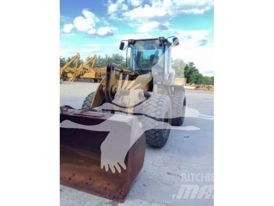CAT 928G Chargeuse sur pneus