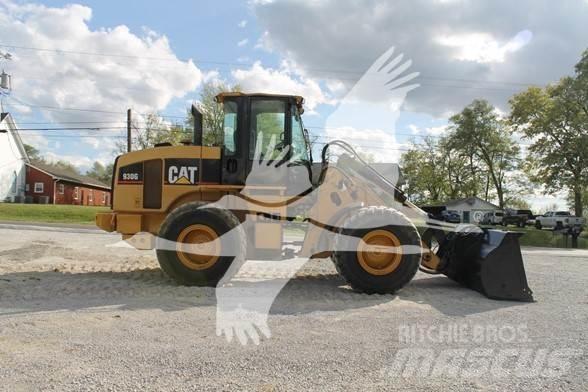 CAT 930G Chargeuse sur pneus
