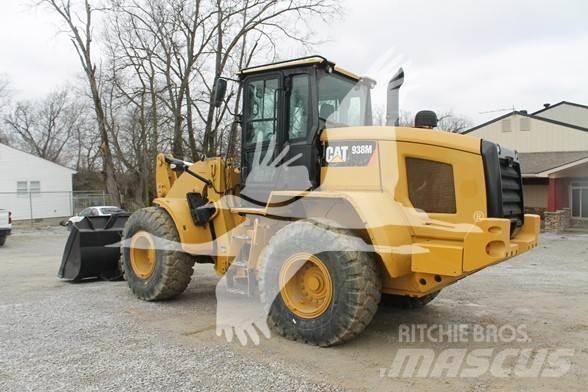 CAT 938M Chargeuse sur pneus