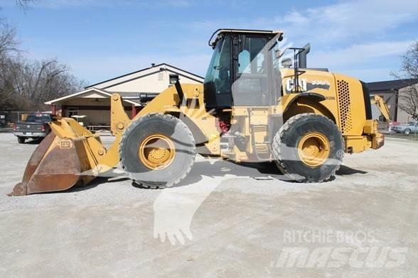CAT 950M Chargeuse sur pneus