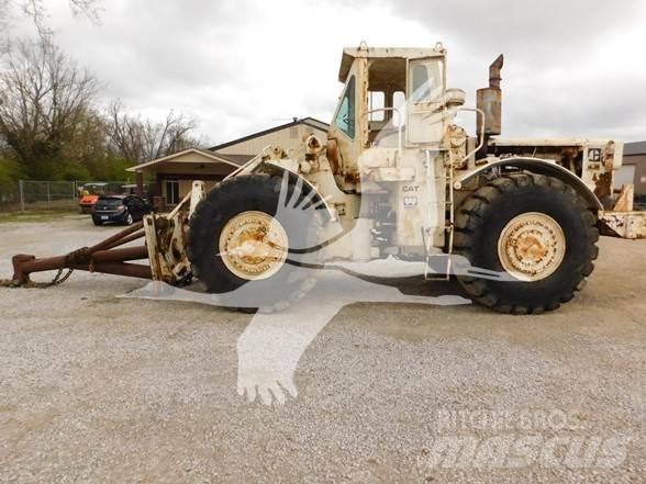 CAT 988 Chargeuse sur pneus
