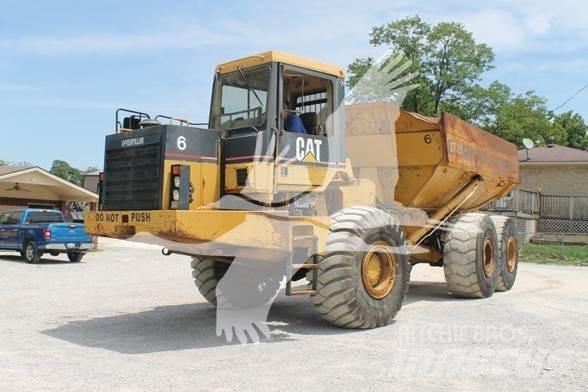 CAT D350E Tombereau articulé