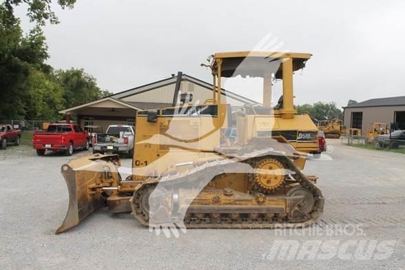 CAT D5M XL Bouteurs sur chenilles