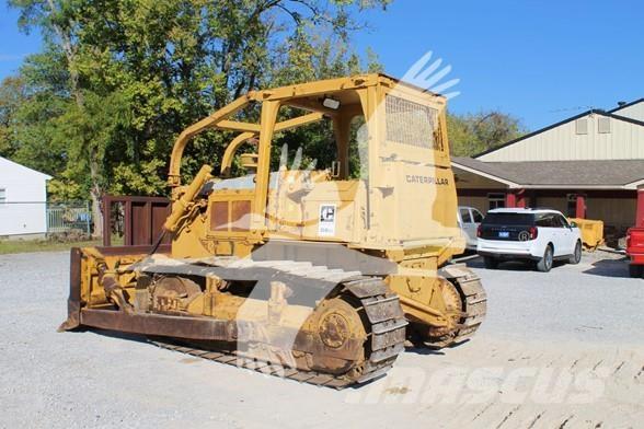CAT D6D Bouteurs sur chenilles