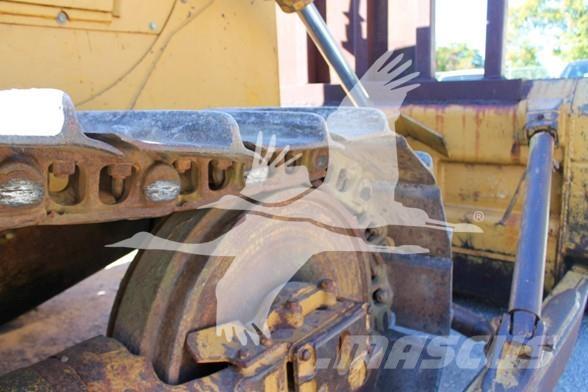 CAT D6D Bouteurs sur chenilles