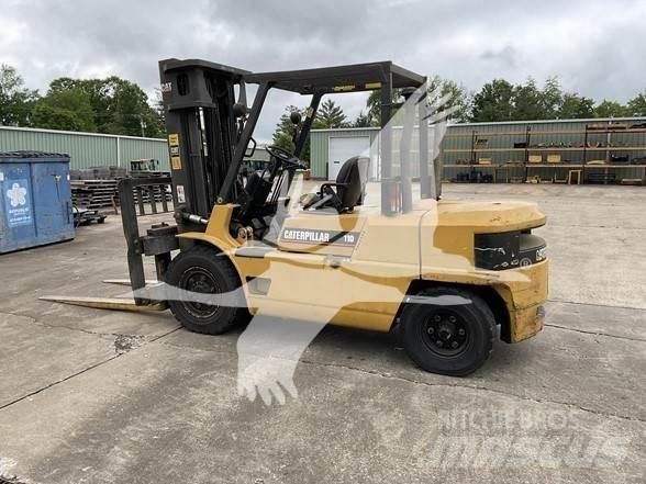 CAT DP50 Chariots diesel
