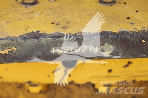 Kobelco SK210 Pelle sur chenilles