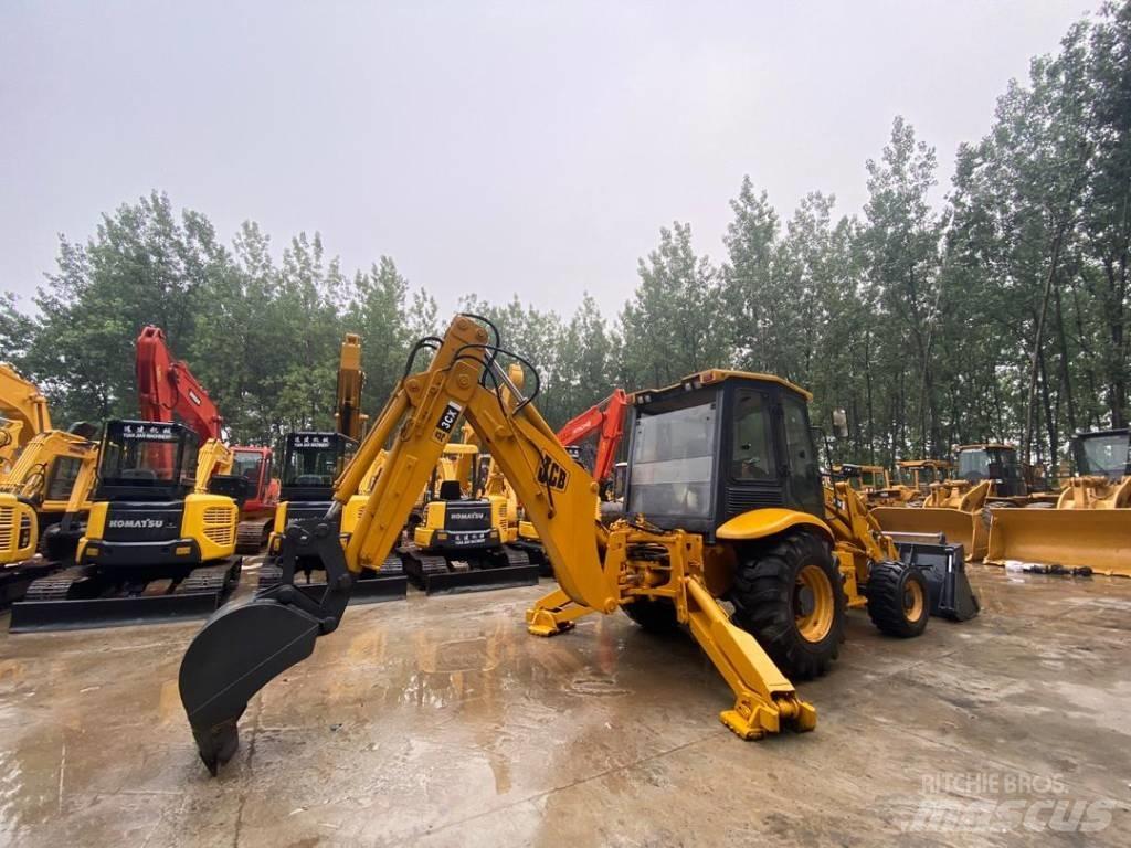JCB 3CX Tractopelle
