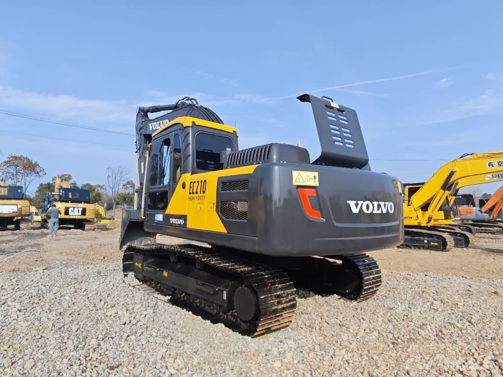 Volvo EC 210 Pelle sur chenilles