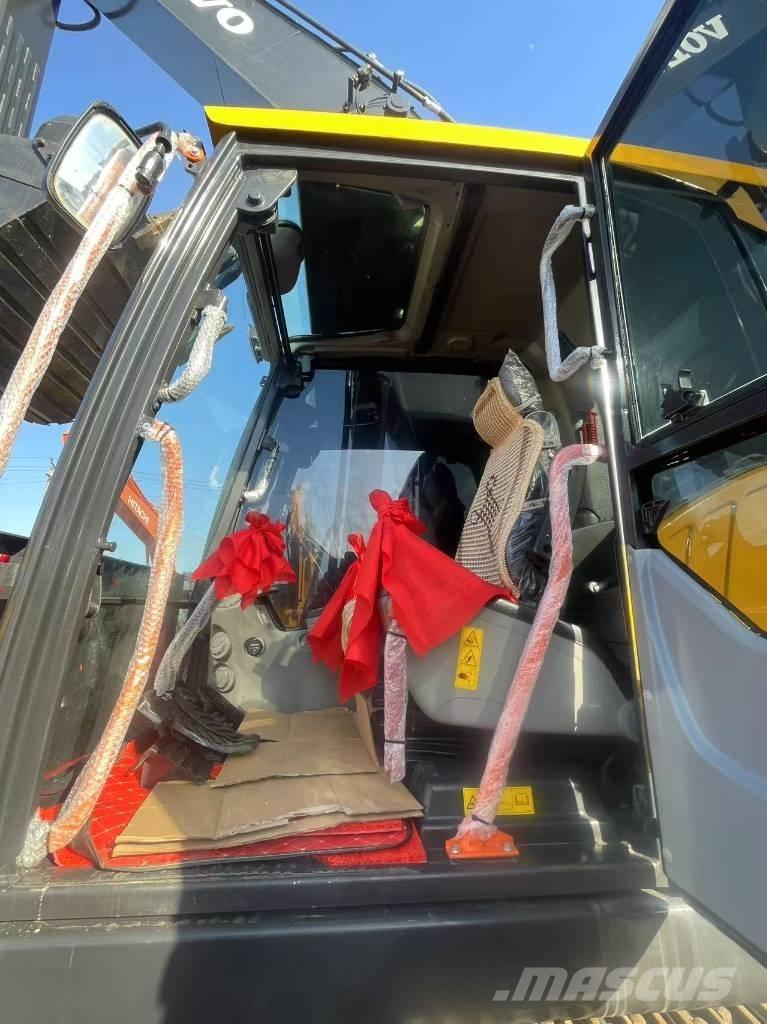 Volvo EC300 Pelle sur chenilles