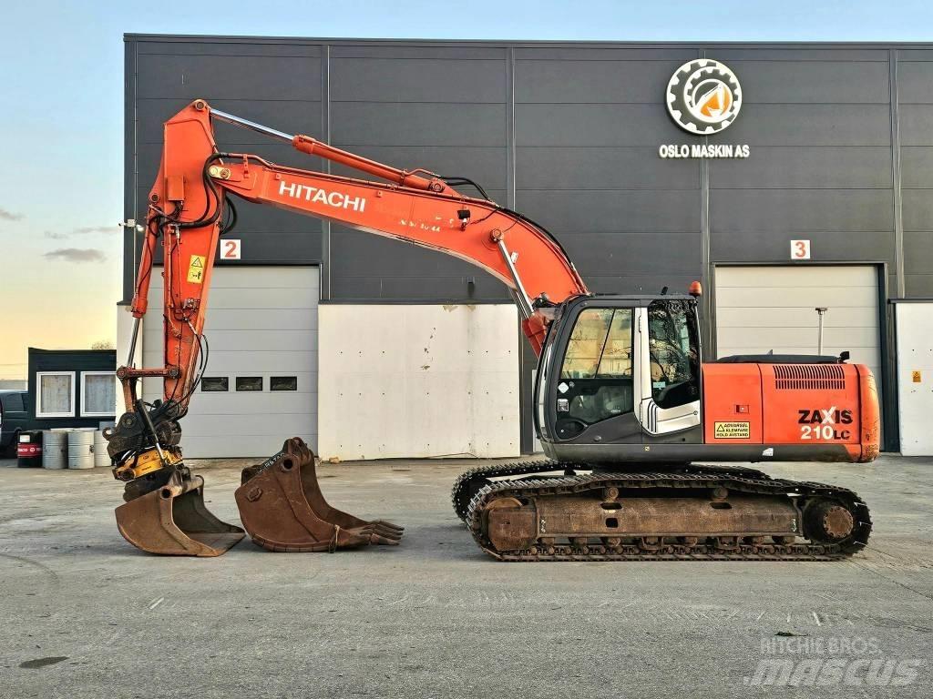 Hitachi ZX 210 LC-3 Pelle sur chenilles