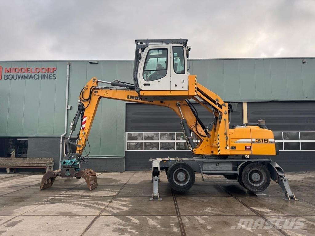 Liebherr A 316 Pelle à déchets