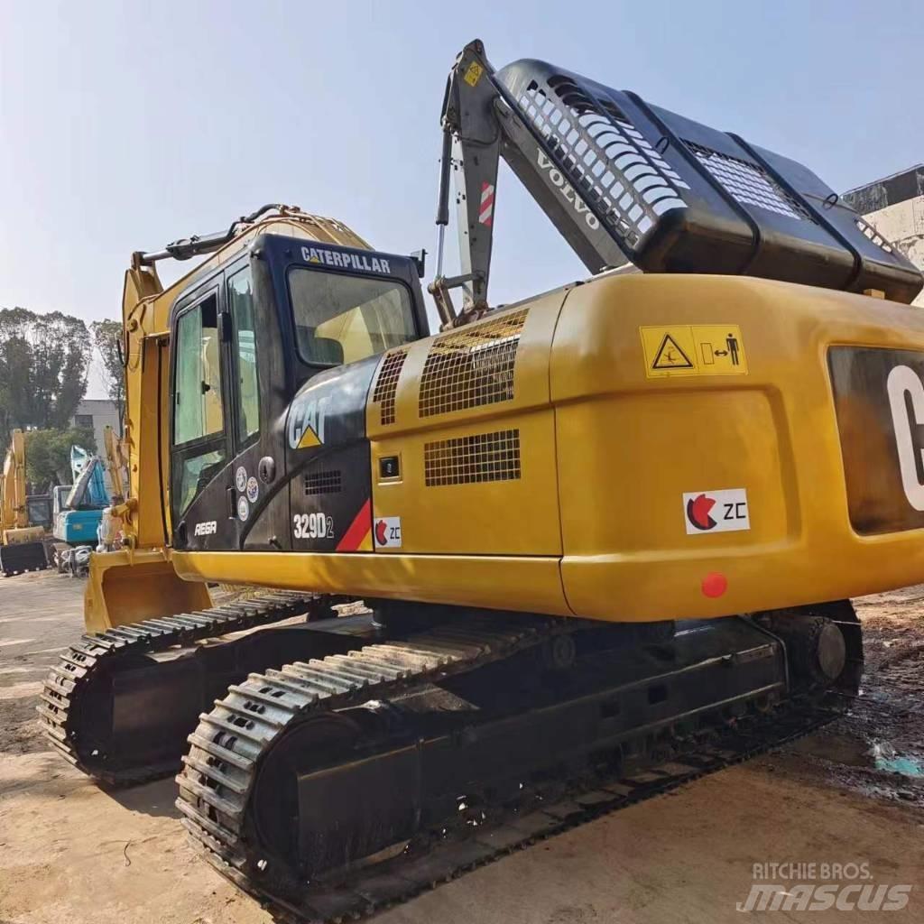 CAT 329 D Pelle sur chenilles