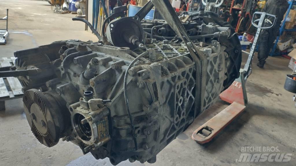 ZF 16s221 vaihteisto Boîte de vitesse