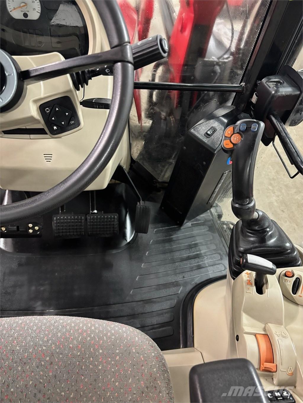 Massey Ferguson 5610 Tracteur