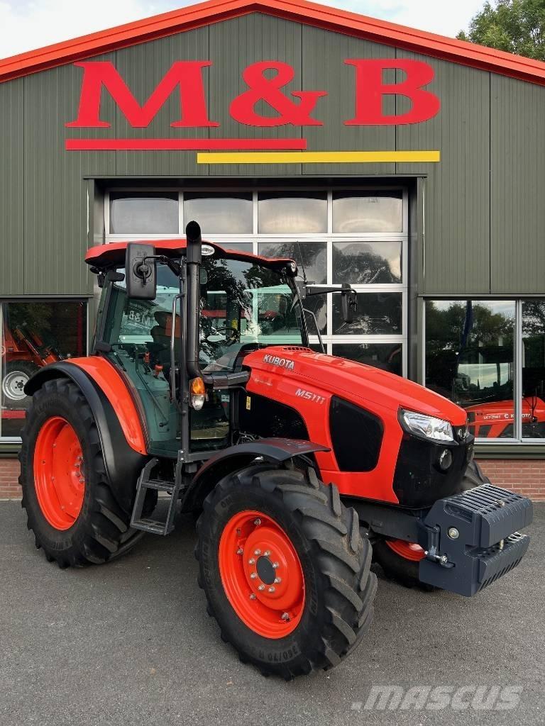 Kubota M 5-111 Tracteur