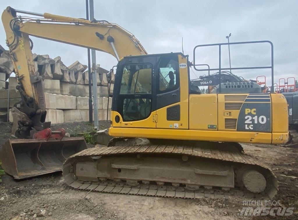 Komatsu PC 210 LC Pelle sur chenilles