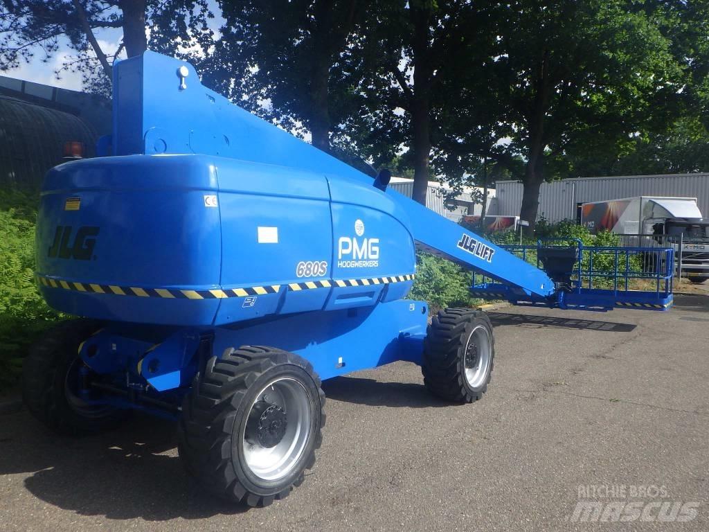 JLG 680S Nacelles télescopiques