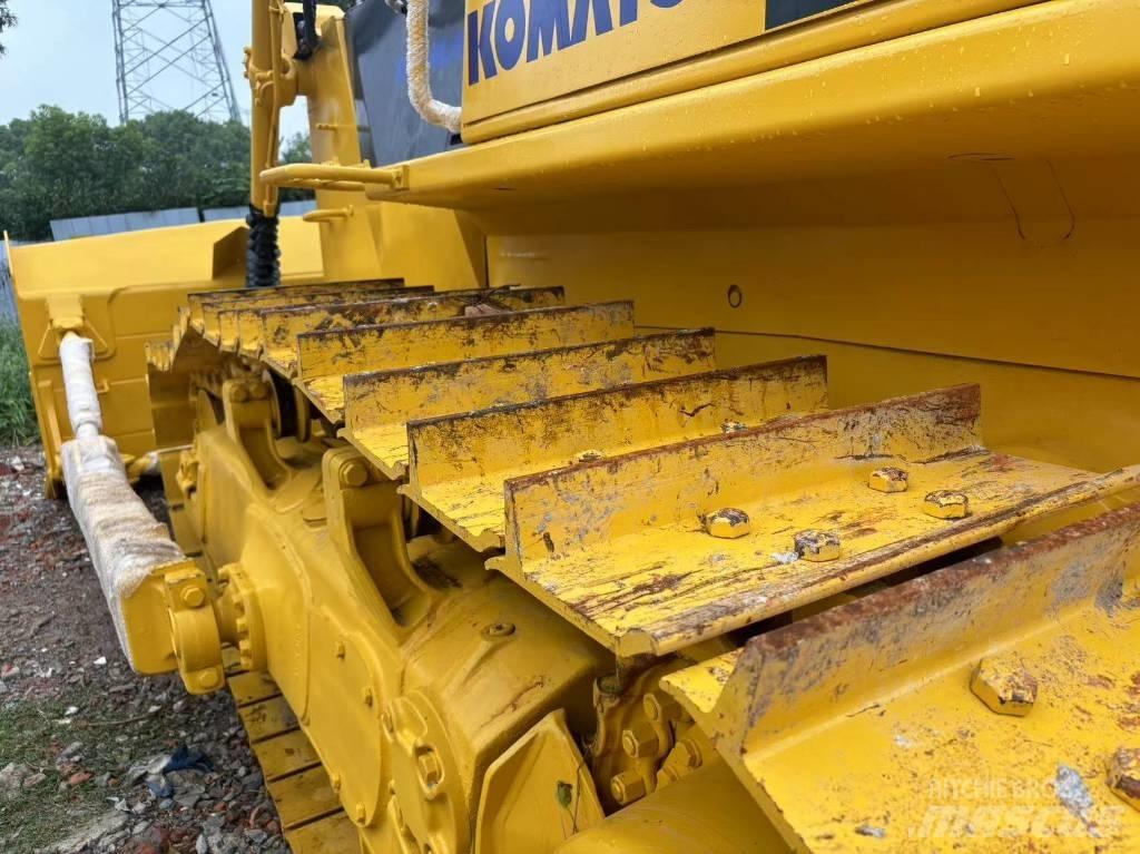Komatsu D 85 E-12 Bouteurs sur chenilles