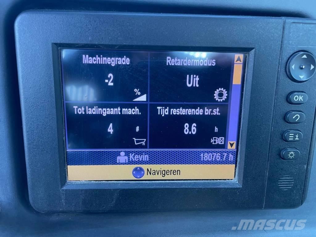 CAT 740B Tombereau articulé