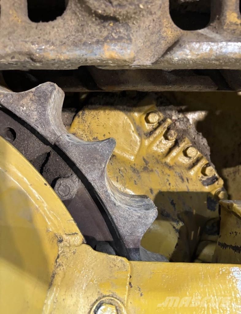 CAT D 7 G Bouteurs sur chenilles
