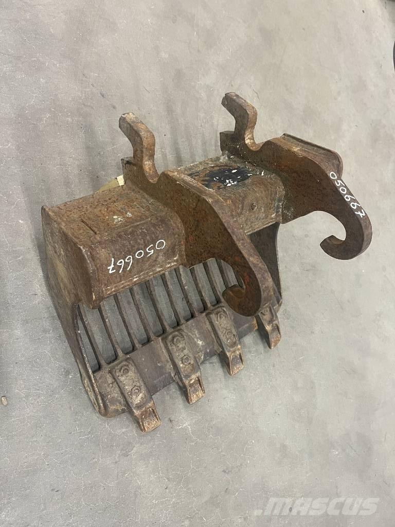 Eurosteel Puinbak Godets cribleurs