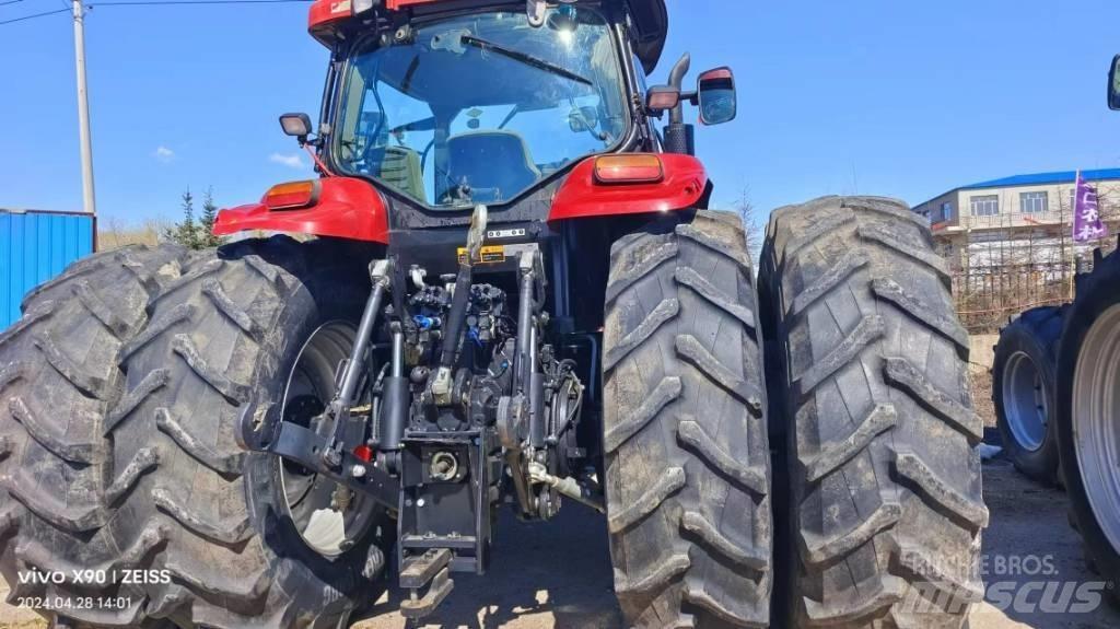 Case IH PUMA 2304 Tracteur