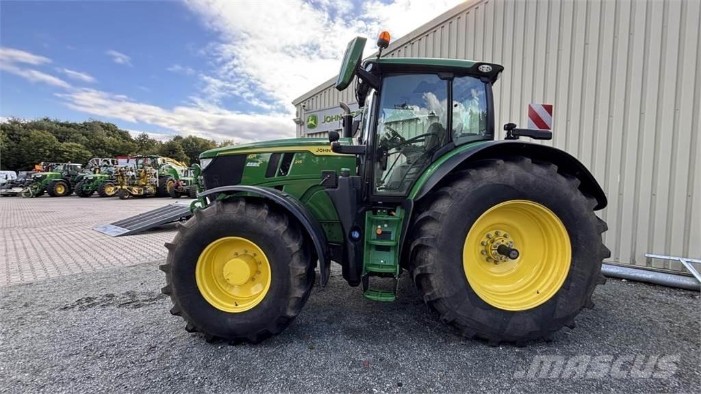 John Deere 6R215 Tracteur