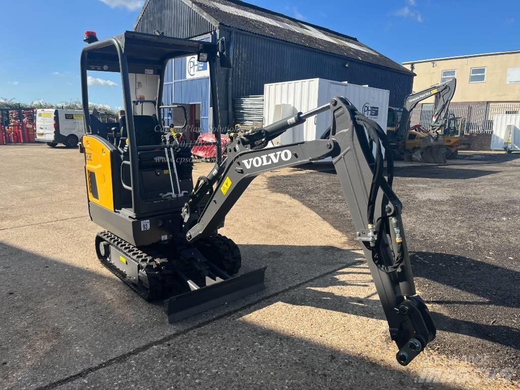 Volvo EC 15 E Mini pelle < 7t
