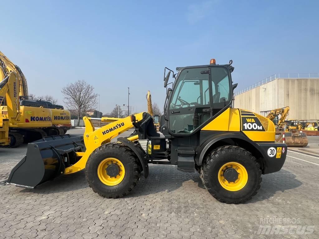 Komatsu WA 100 M-5 Chargeuse sur pneus