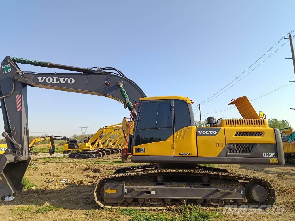 Volvo EC 250 D L Pelle sur chenilles