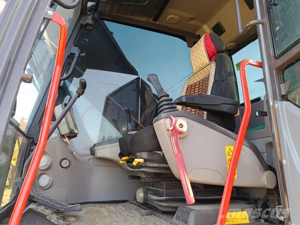 Volvo EC 250 D L Pelle sur chenilles