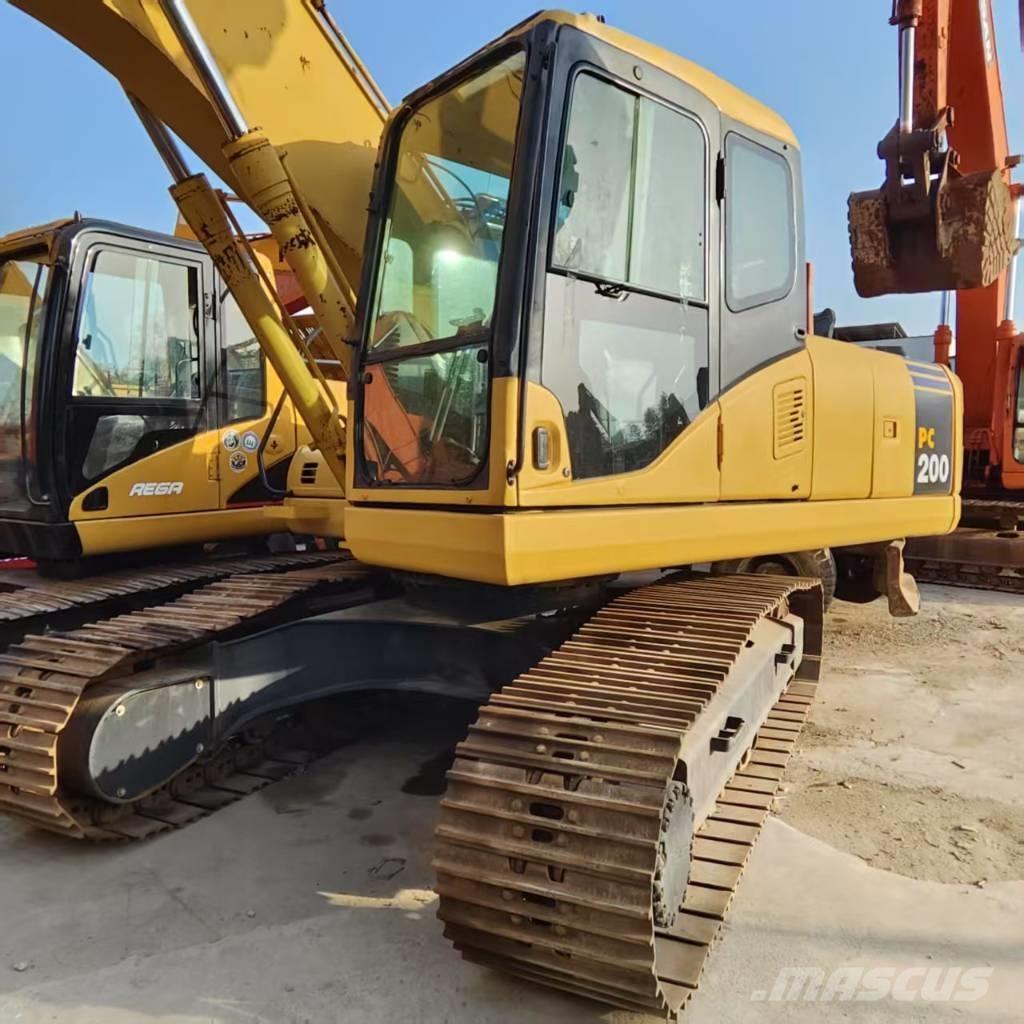Komatsu PC 200-7 Pelle sur chenilles