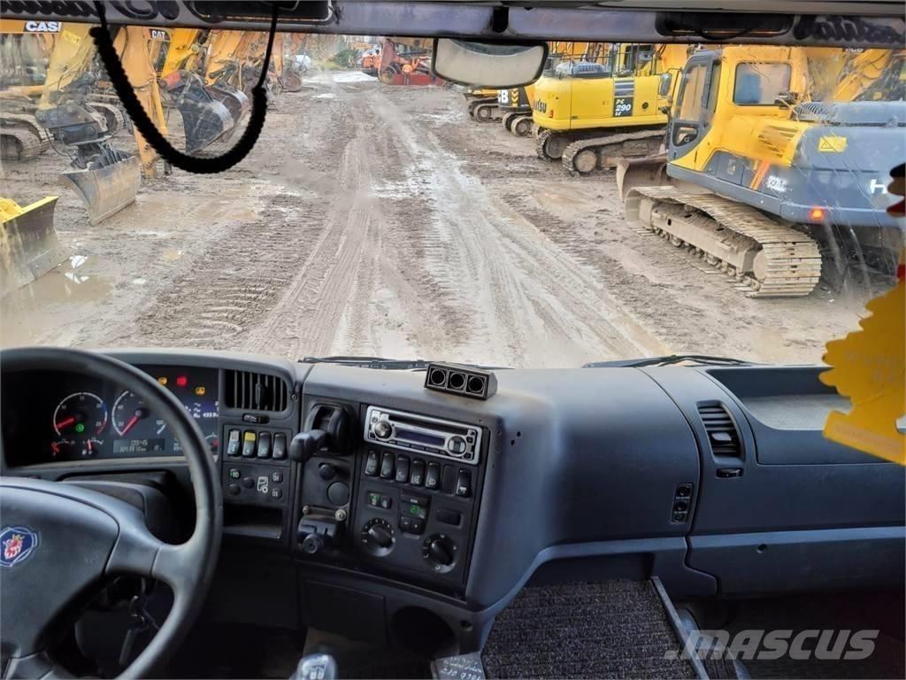 Scania R420 8x4 Camion multibenne