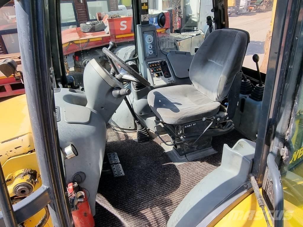 Komatsu WB 93 S-5EO Tractopelle