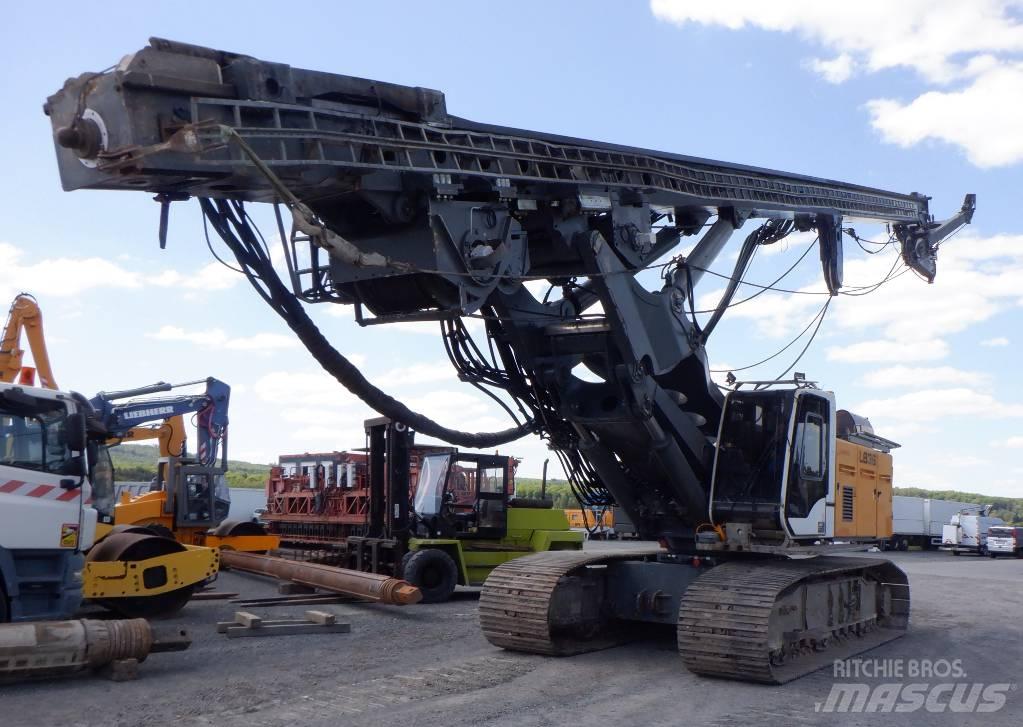 Liebherr LB 36 Foreuse