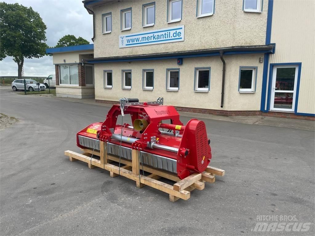 Humus PMF 260 Broyeur / Gyrobroyeur / Epareuse