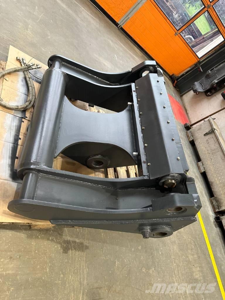 Komatsu WA 475-10E0 Attache rapide pour godet