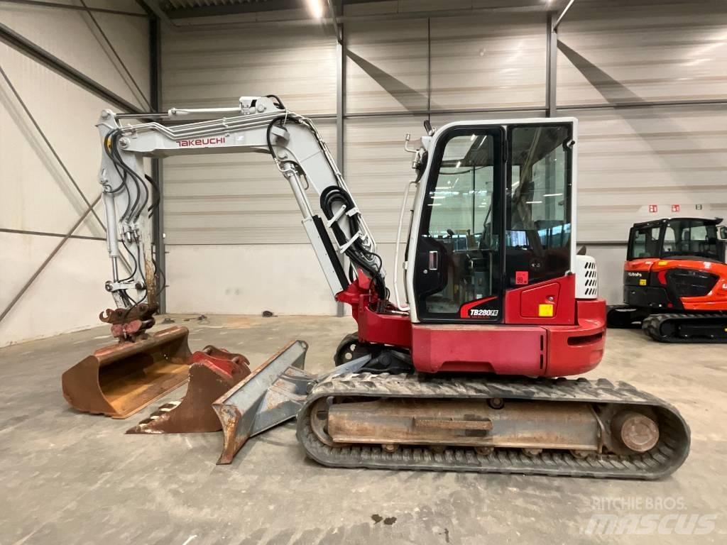 Takeuchi TB 280 FR Mini pelle 7t-12t