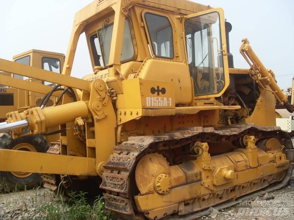 Komatsu d155a-1 Bouteurs sur chenilles