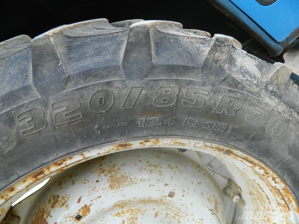 Ford 5600 Tracteur