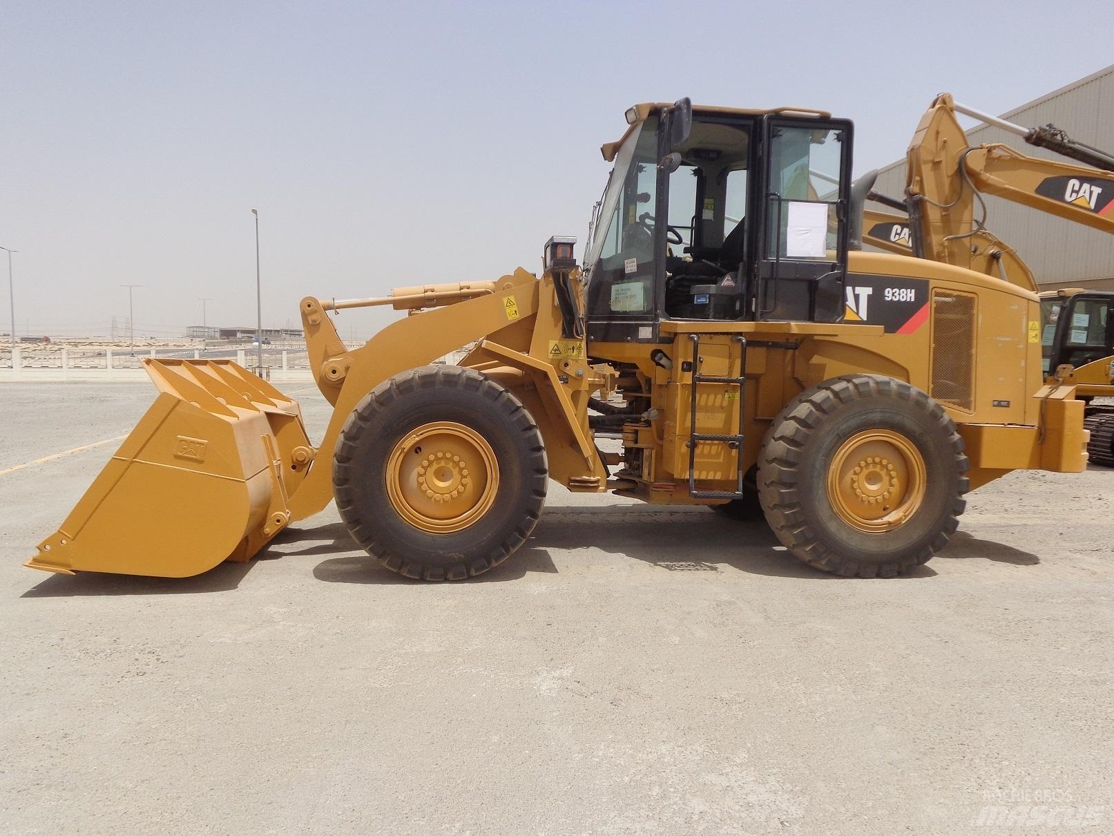 CAT 938H Chargeuse sur pneus